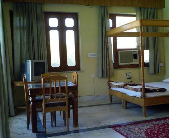 Pushkar Villas Resort Extérieur photo